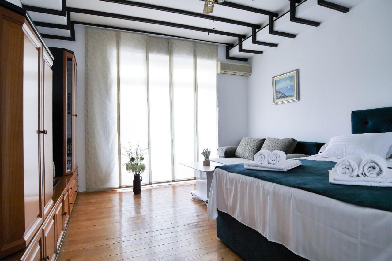 Apartment Beach Макарска Экстерьер фото