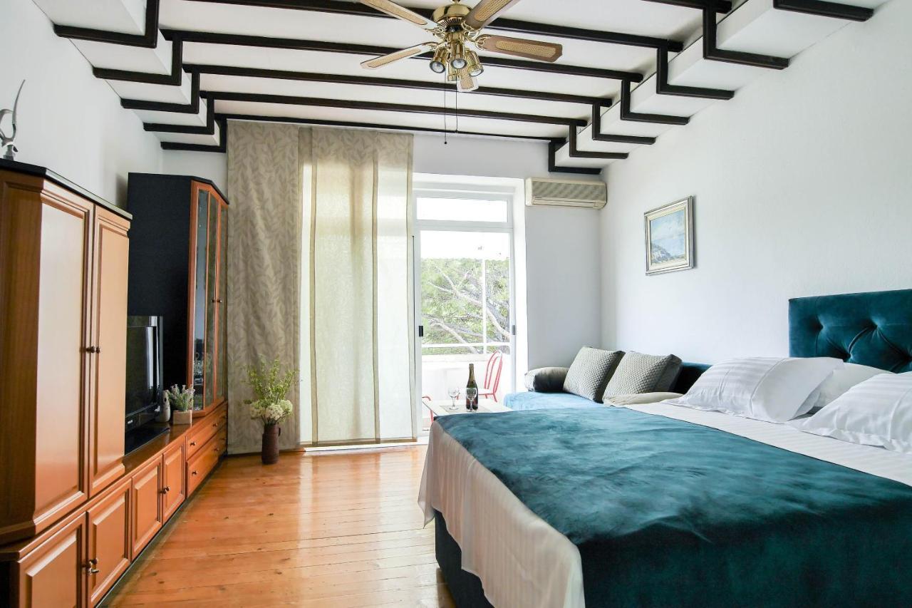 Apartment Beach Макарска Экстерьер фото