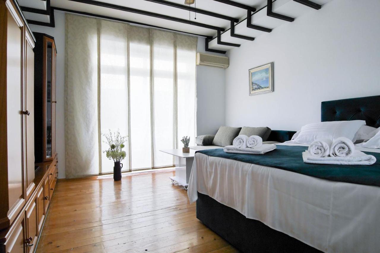 Apartment Beach Макарска Экстерьер фото